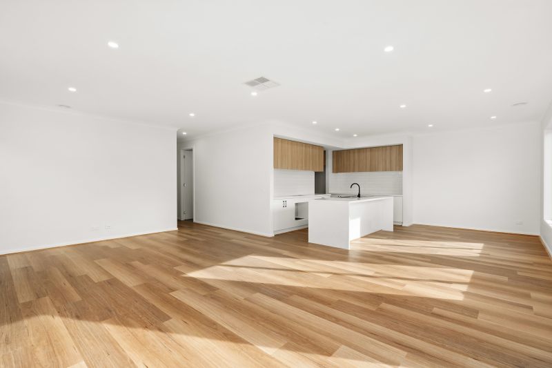 28 Champagne Avenue, Wollert