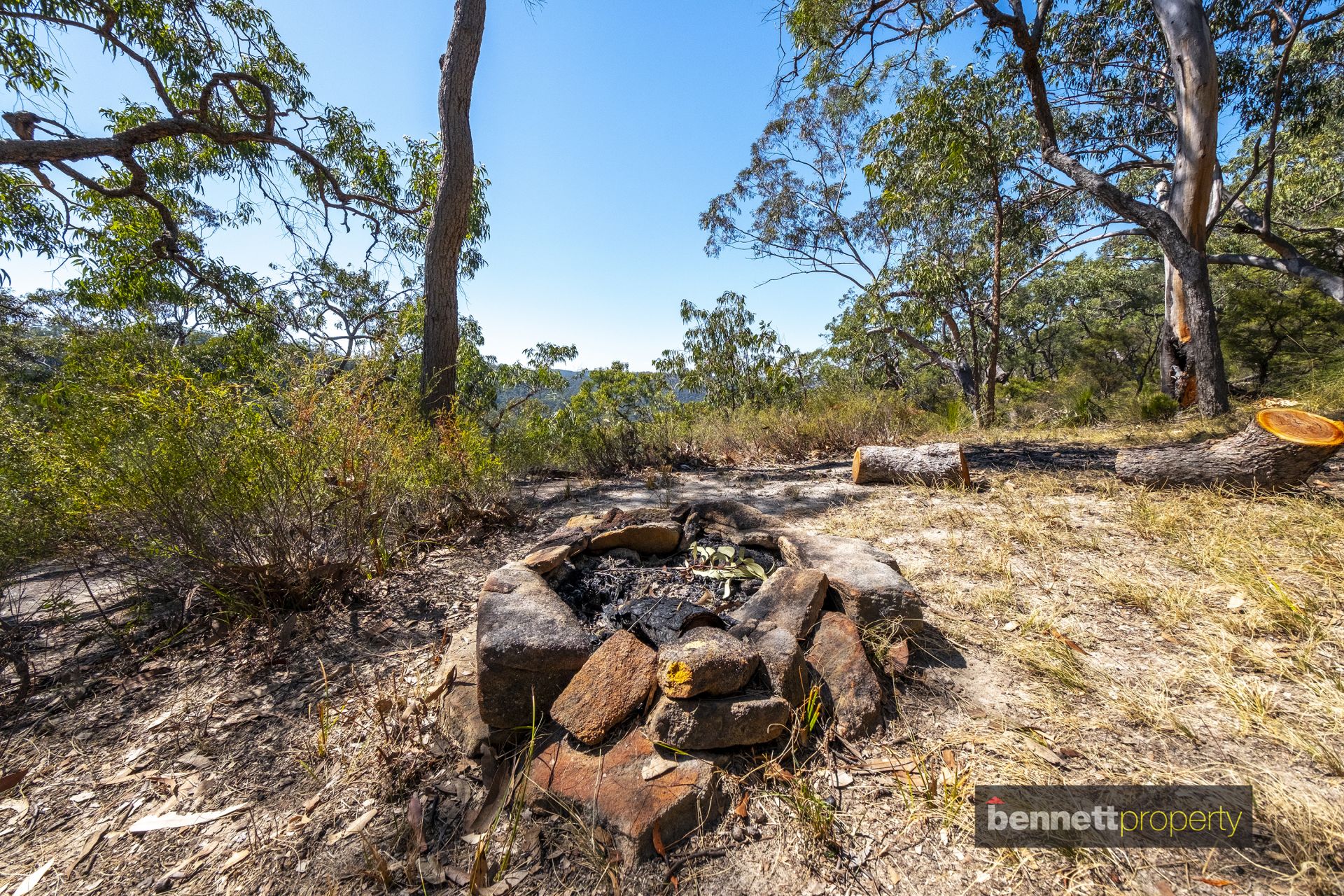 1493 Wheelbarrow Ridge Road, Lower Portland - Thumbnail 3