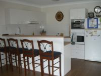 3 Solomon Court KAWANA ISLAND QLD, Kawana Island - Thumbnail 8