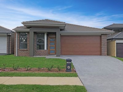 Carnes Hill, 54 Rosedale Circuit