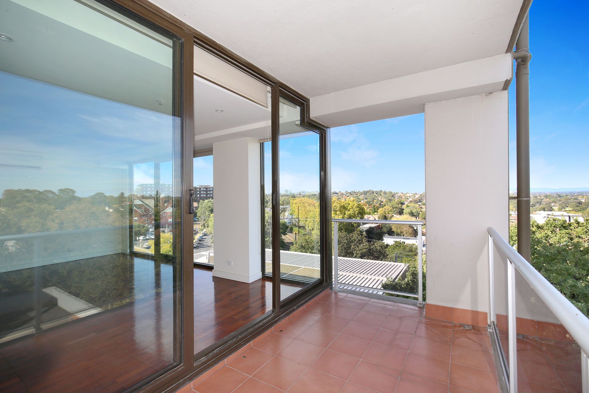 **Modern Apartment Living**