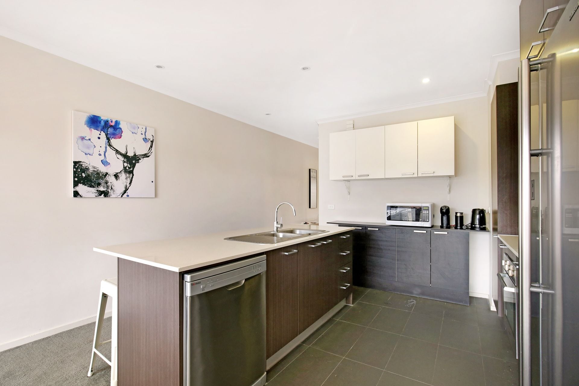 FAMILY HOME IN A GREAT LOCATION!