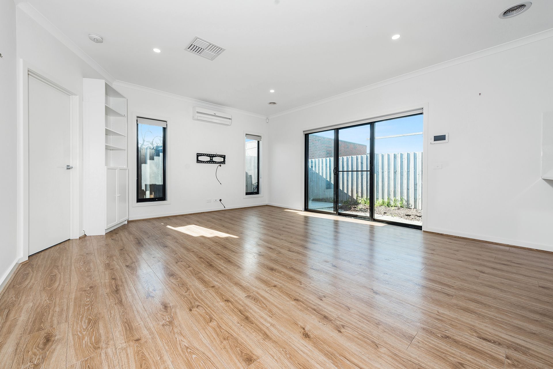 3/4 Freeman Road Altona North VIC, Altona North - Thumbnail 4