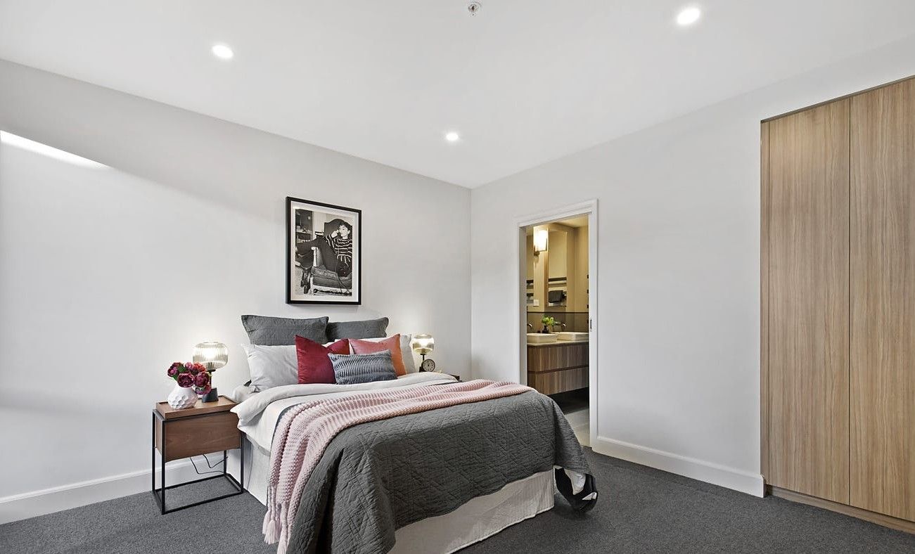 Luxurious Ground Floor Apartment!