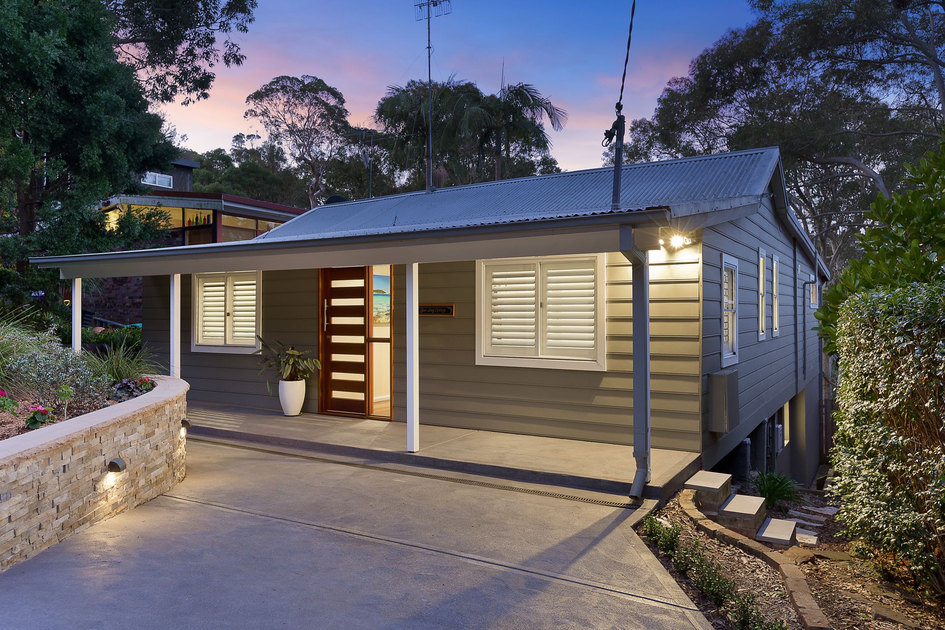 76 Kevin Avenue Avalon NSW, Avalon - Thumbnail 2