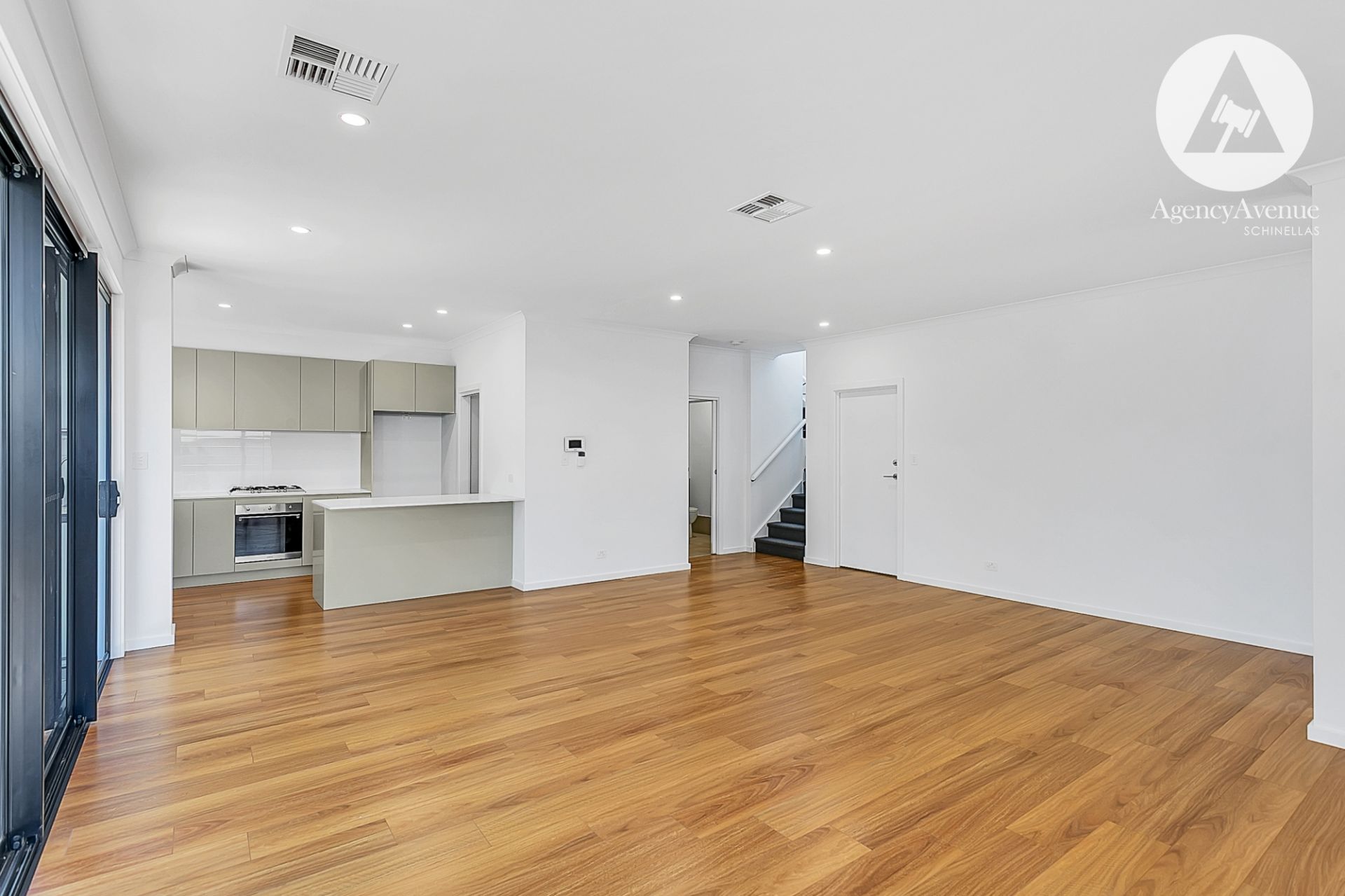 2A Balmoral Avenue, North Brighton - Thumbnail 3