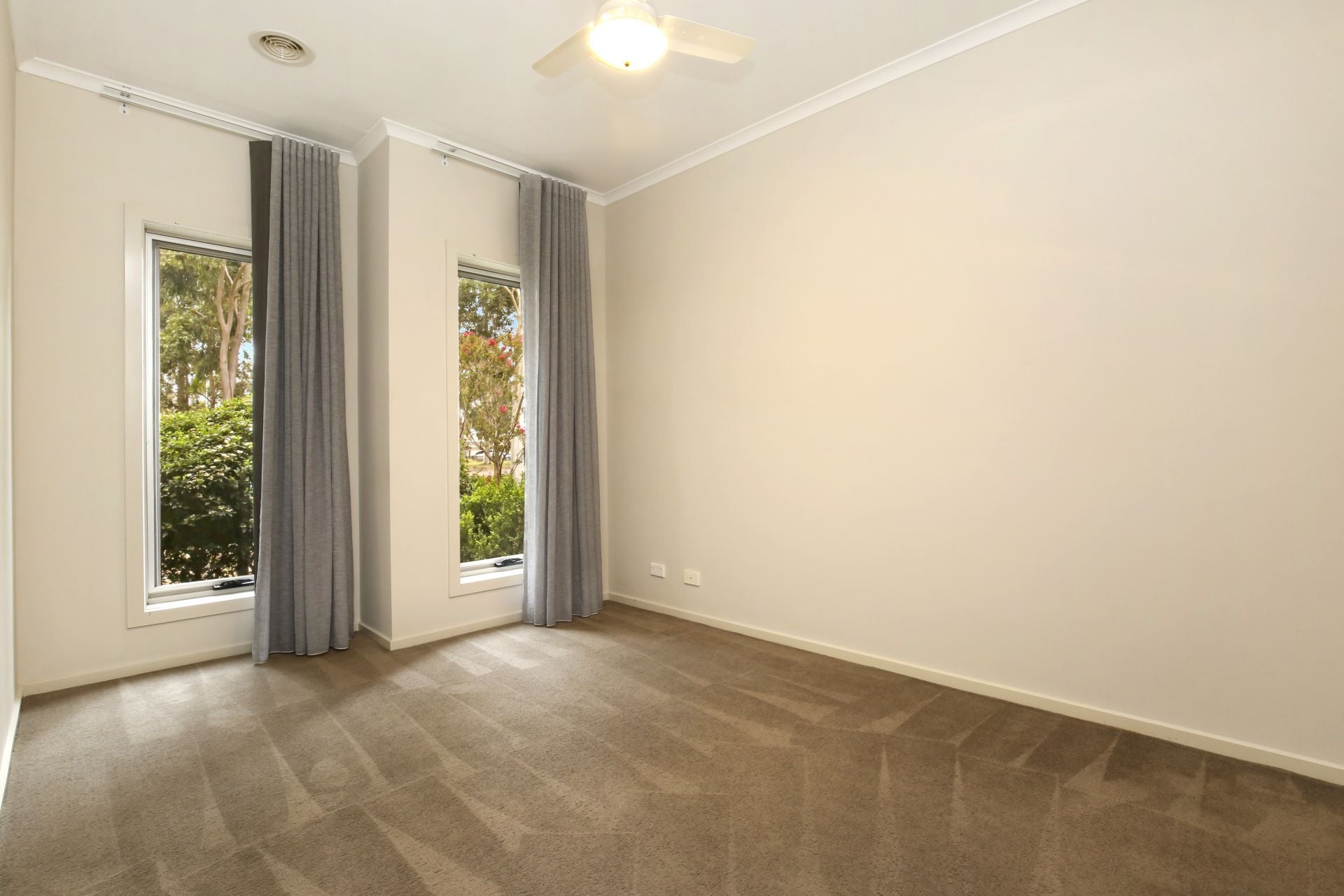 CONVENIENTLY LOCATED FAMILY HOME