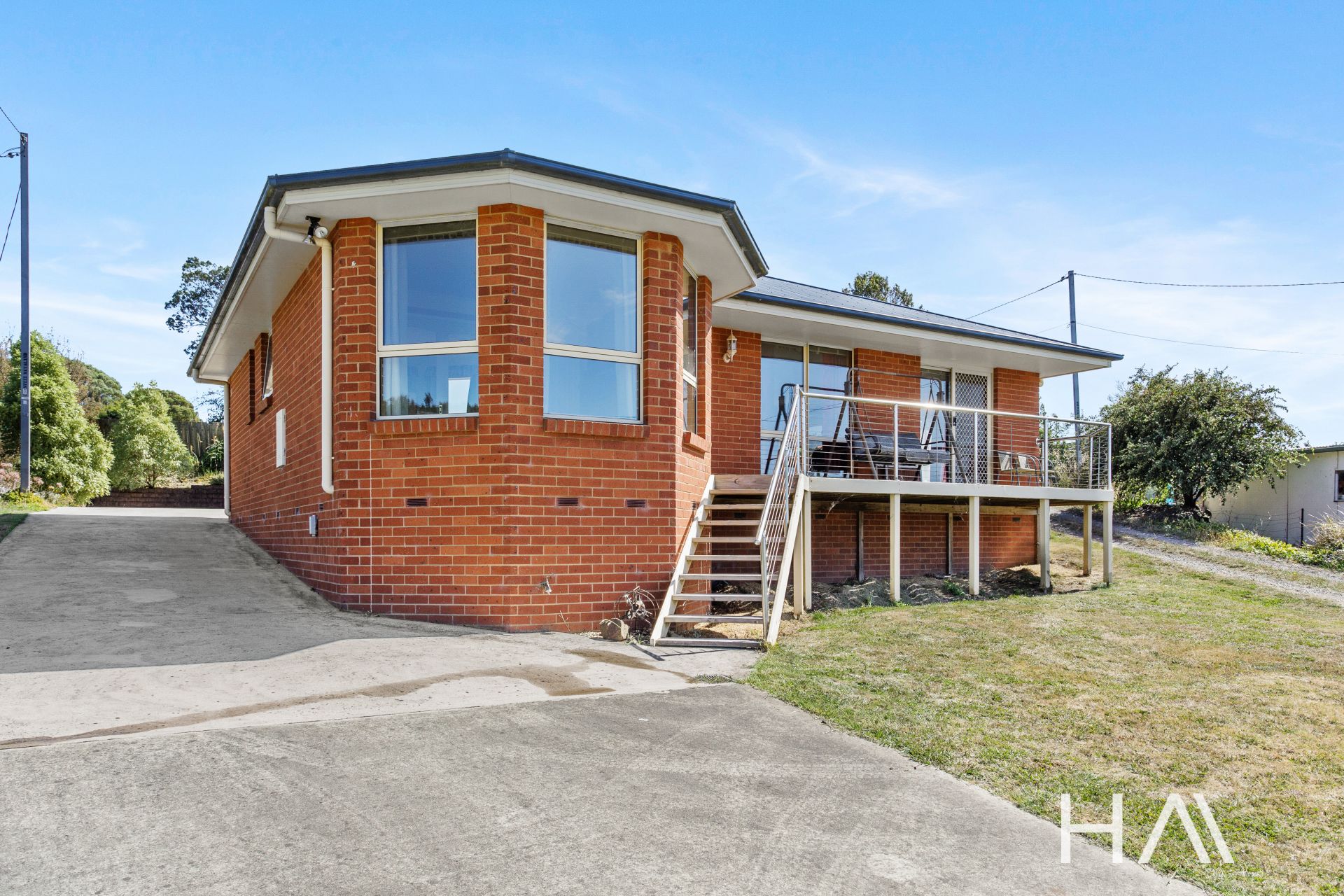 87A Gravelly Beach Road Blackwall, Blackwall - Thumbnail 3
