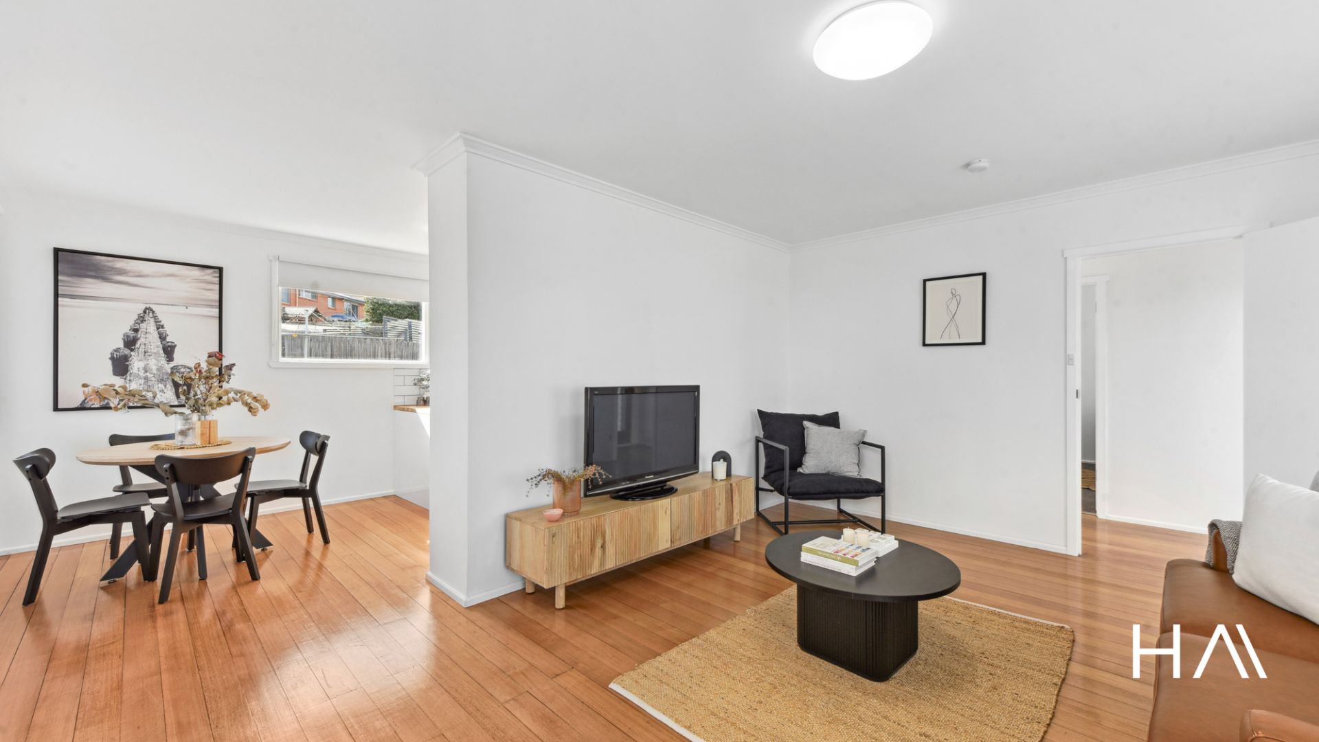 9 Crandon Crescent Newnham, Newnham - Thumbnail 6