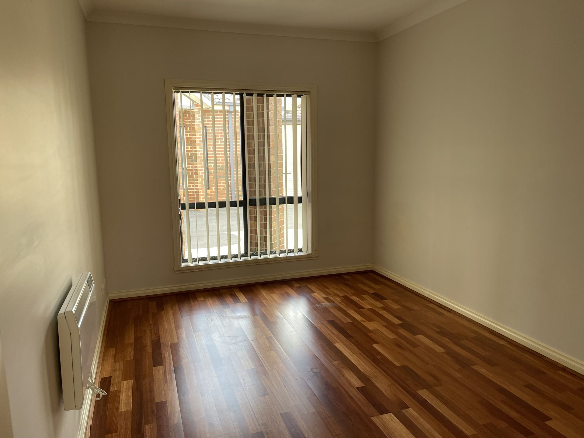 Walk to Latrobe, Live in Luxury!