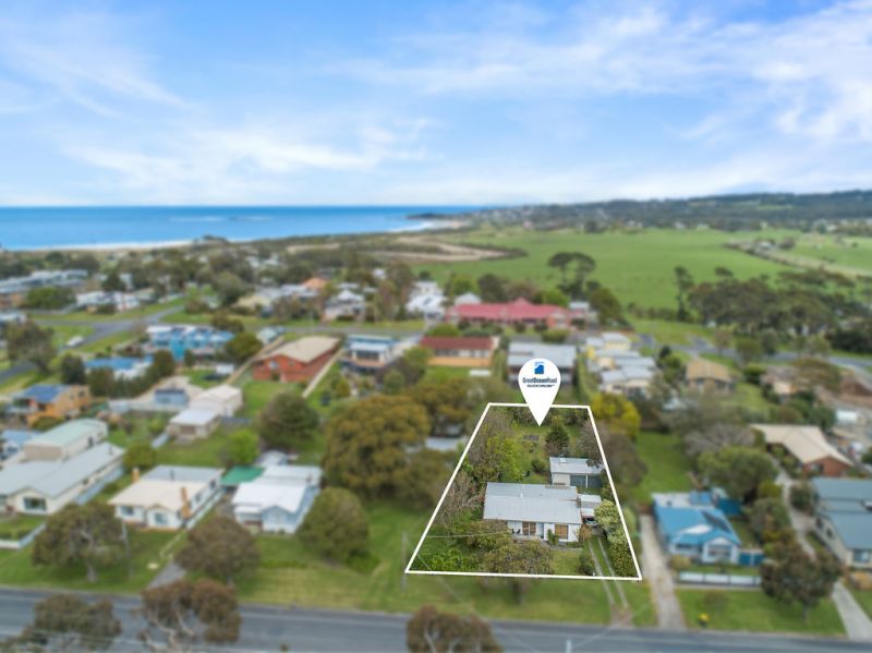 63 Nelson Street, Apollo Bay, VIC, Apollo Bay - Thumbnail 4