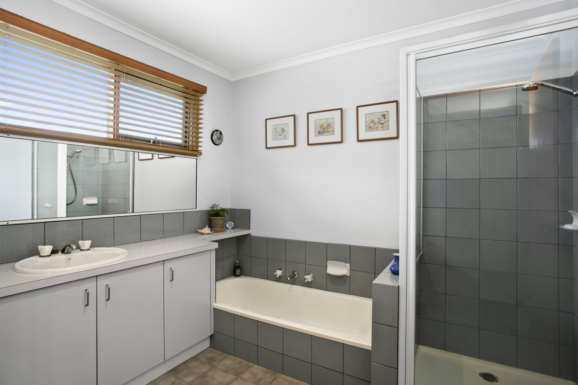 Real Estate For Sale 53 Lake Avenue Ocean Grove , VIC