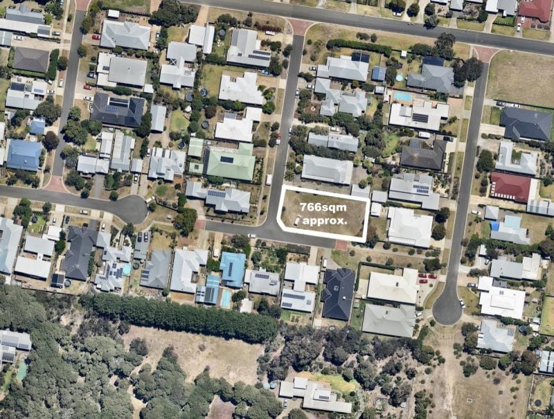 5-6 Affleck Court Barwon Heads VIC, Barwon Heads - Thumbnail 2