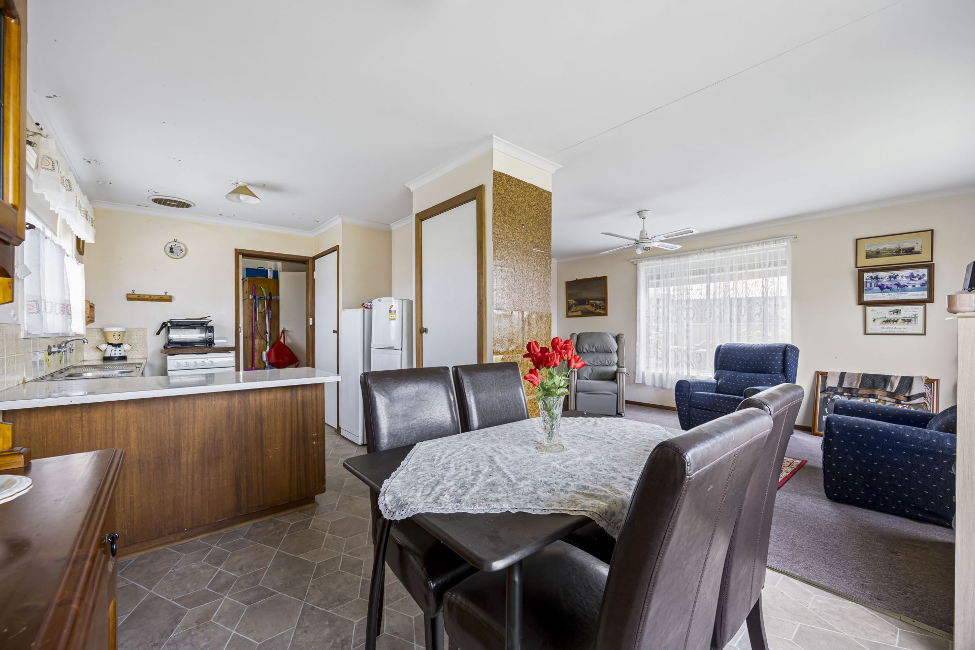 1  Clover Street, Wendouree, Wendouree - Thumbnail 6