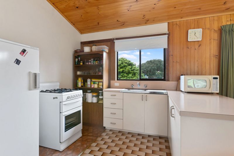 33 Murray Street, Apollo Bay, VIC, Apollo Bay - Thumbnail 6