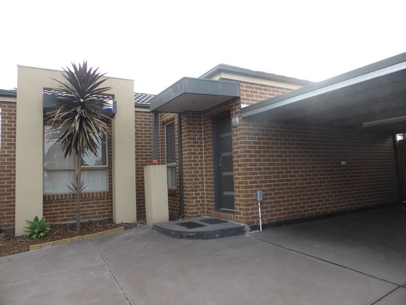 4/37 Bolderwood Parade, Reservoir