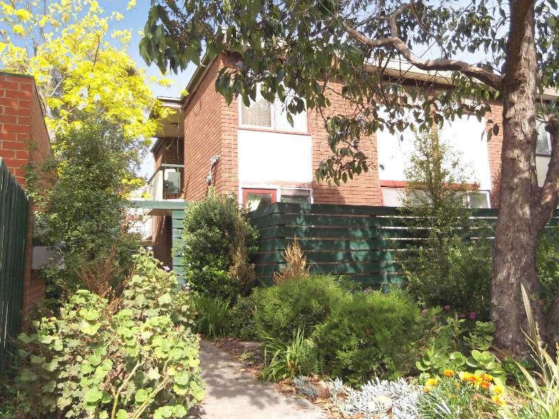 6/3 Gordon Street, Footscray - Thumbnail 2
