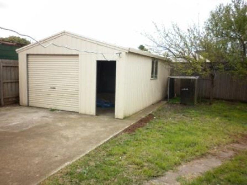 13 Thomson Avenue, Laverton - Thumbnail 6