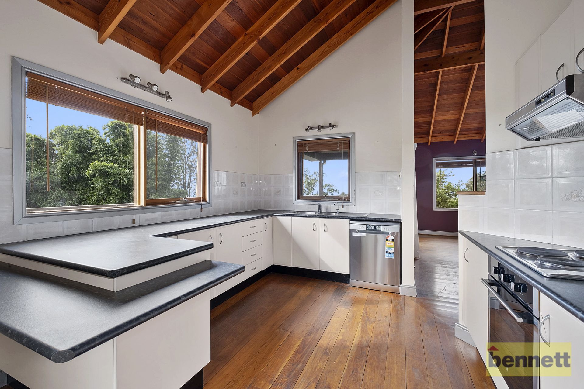 28 Wattle Street, Bowen Mountain - Thumbnail 2