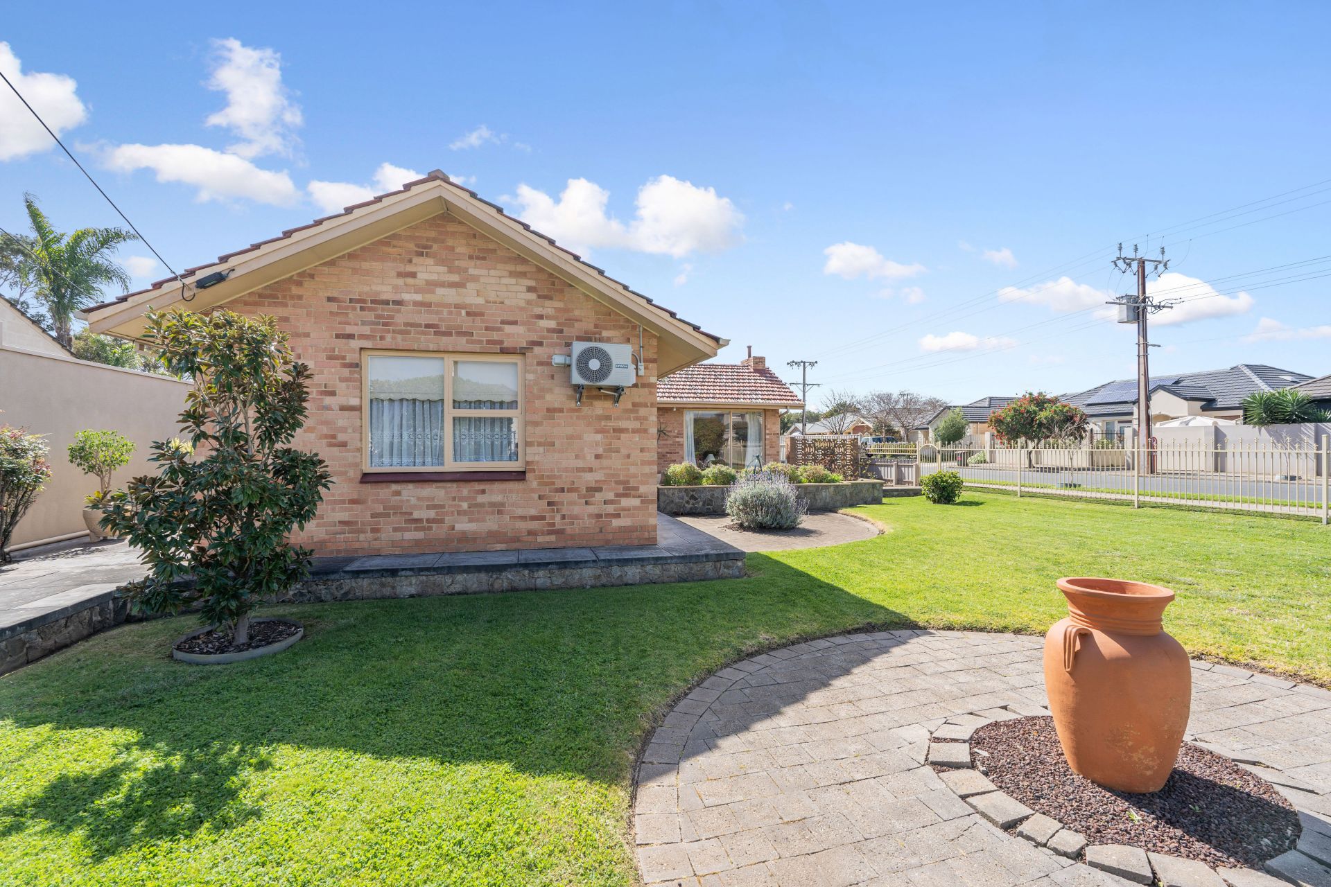 38 Gladstone Road, North Brighton - Thumbnail 5