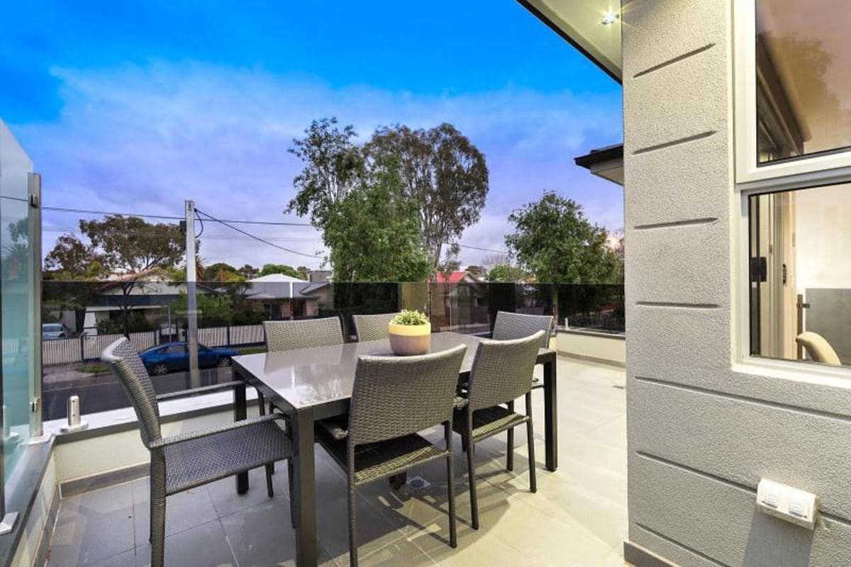 Luxury Living Near Parklands