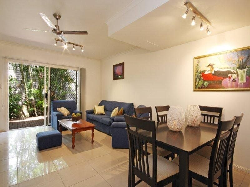 7/33-35 Marjorie Street 'Regency Terraces' MOOLOOLABA QLD, 'Regency Terraces' Mooloolaba - Thumbnail 2