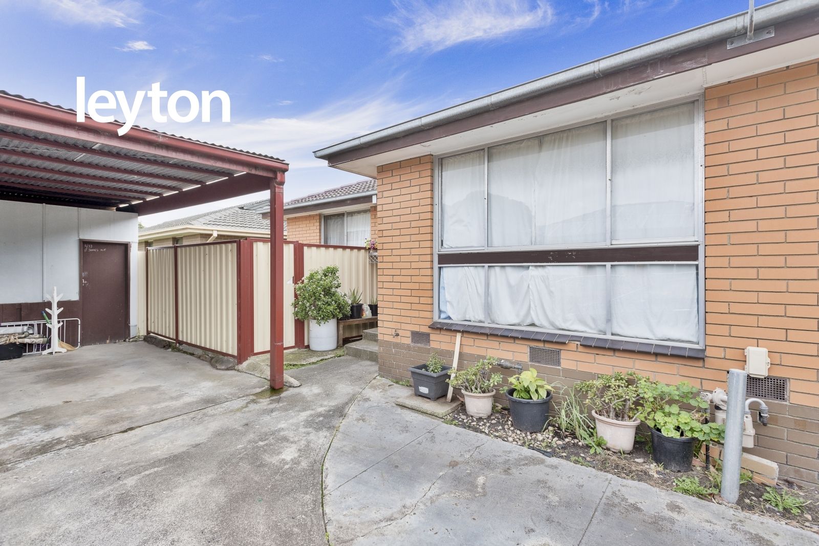Real Estate For Sale 2/39 St James Avenue Springvale , VIC