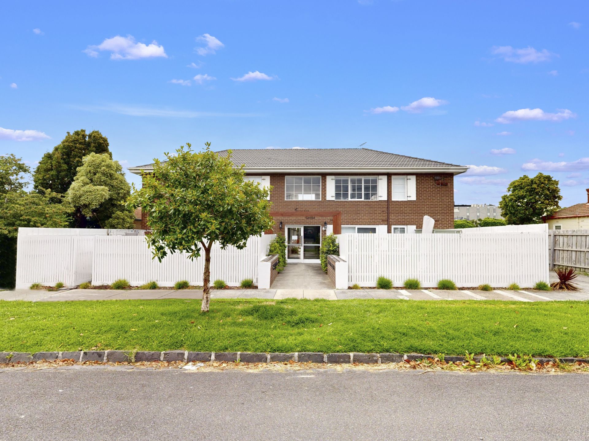 8/15 Gardenia Road, Gardenvale - Thumbnail 2