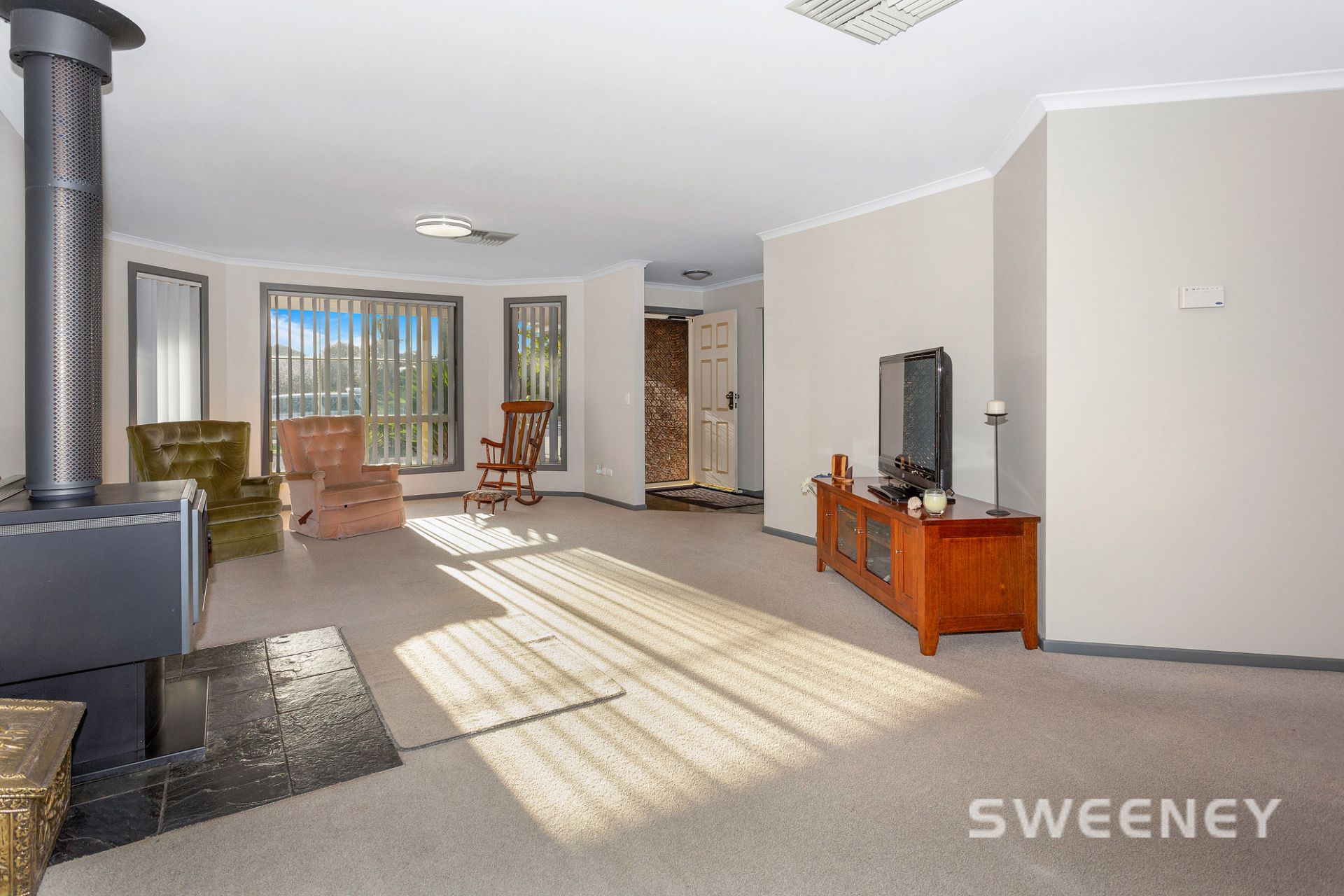 11 Gazley Court, Altona Meadows - Thumbnail 5