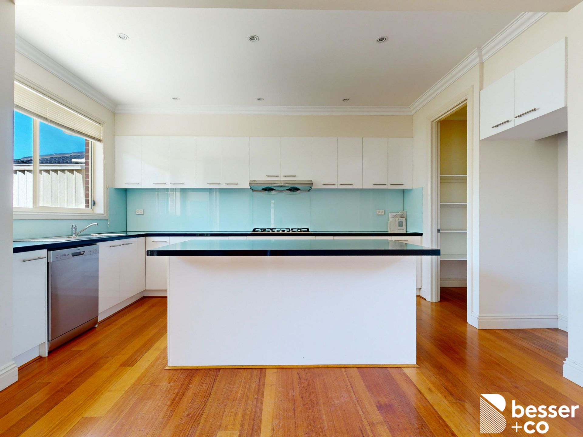 1/12 Neville Street, Carnegie - Thumbnail 5