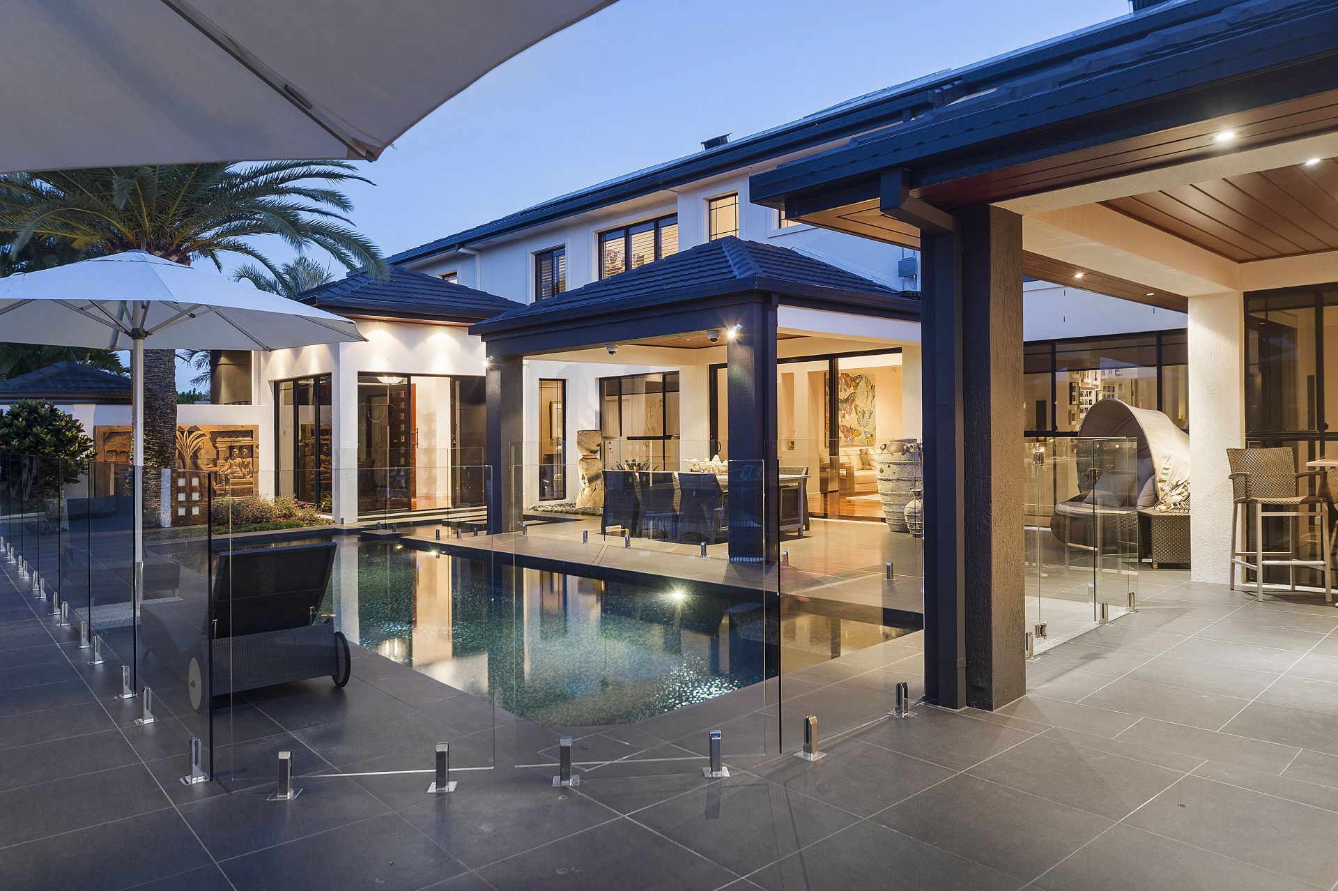 2126-2127 Fernlea Close, Hope Island - Thumbnail 2