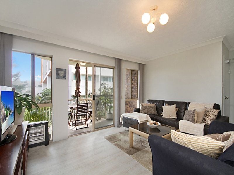 7/15-17 South Street KIRRA QLD, Kirra - Thumbnail 2