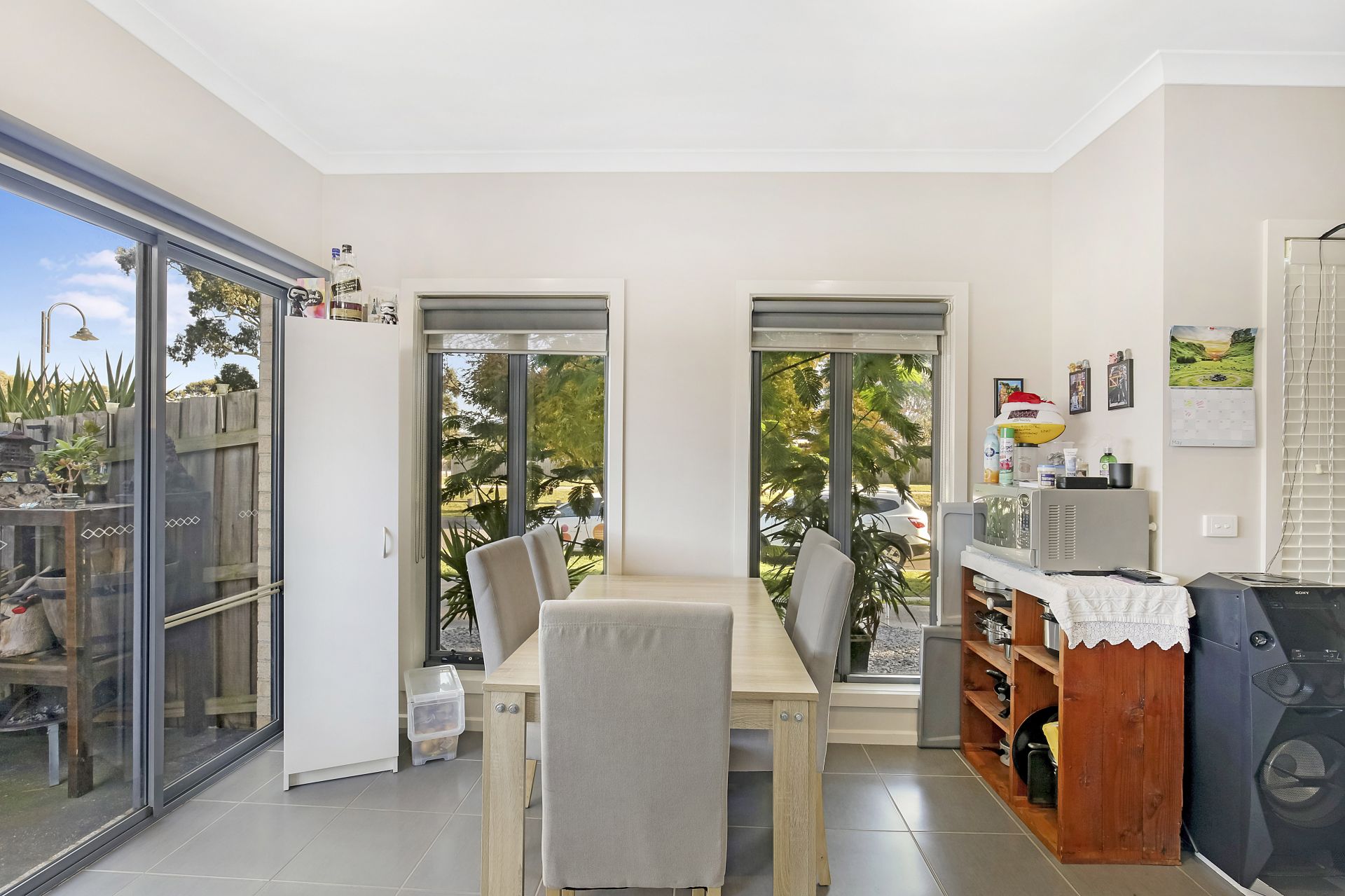 IMMACULATE 2 BEDROOM TOWNHOUSE