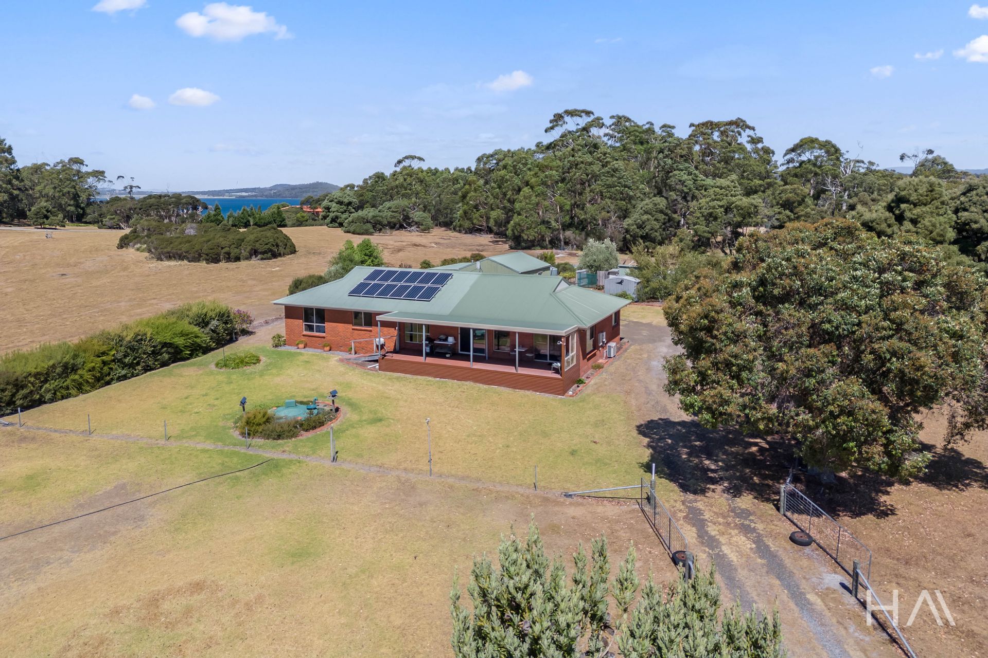 1 Anchorage Court Clarence Point, Clarence Point - Thumbnail 6