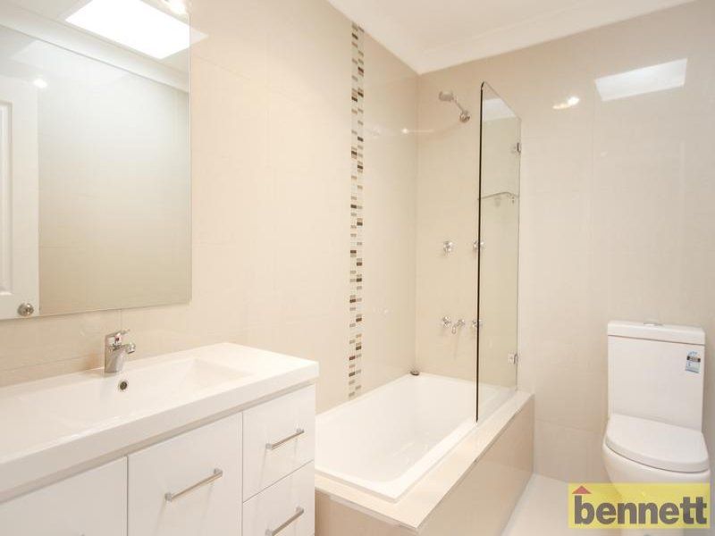 24 Enfield Avenue, North Richmond - Thumbnail 6