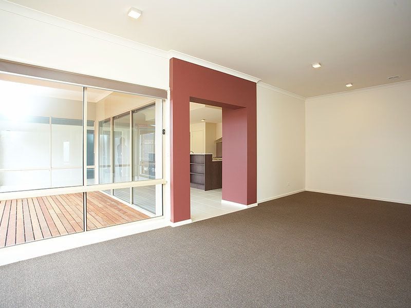 22 Teatree Terrace, Point Cook - Thumbnail 4