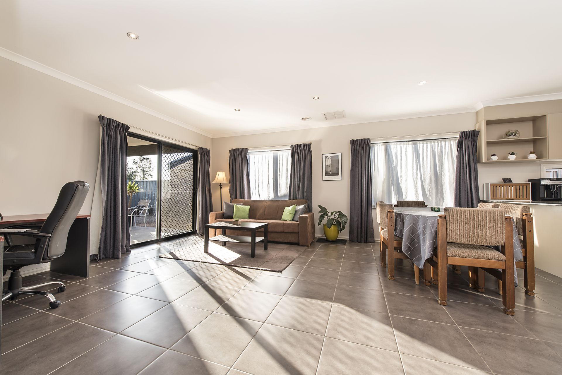 41 Jonah Parade, Deer Park - Thumbnail 5