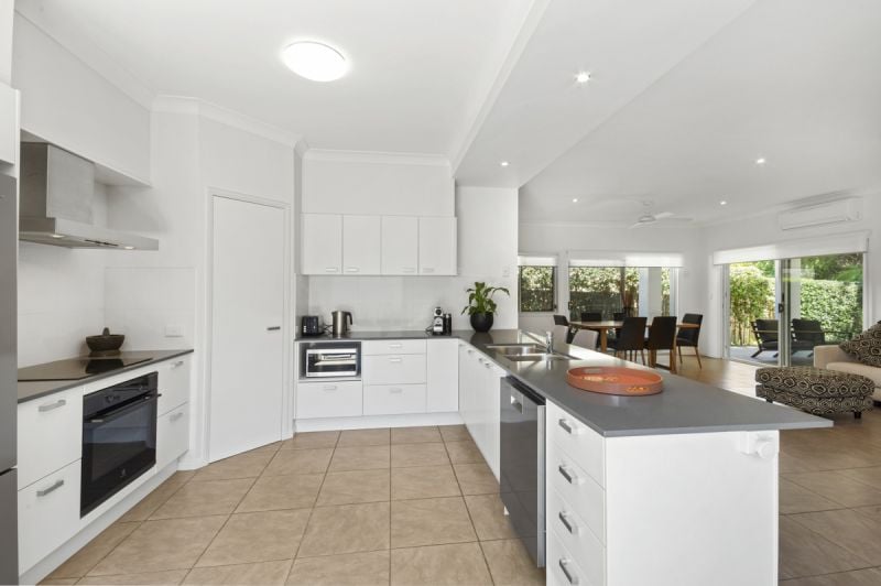 15 Riviera Crescent Peregian Springs QLD, Peregian Springs - Thumbnail 5