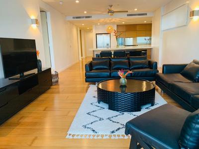 Exclusive Seaview Executive Apartment