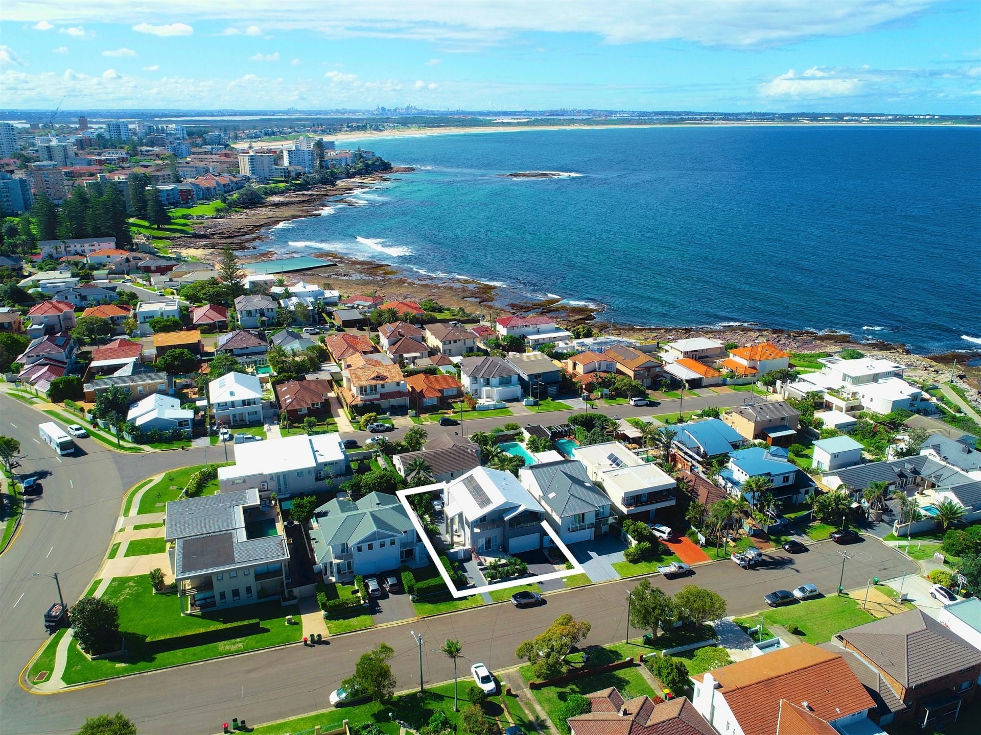 5 Orient Ave Cronulla NSW, Cronulla - Thumbnail 2