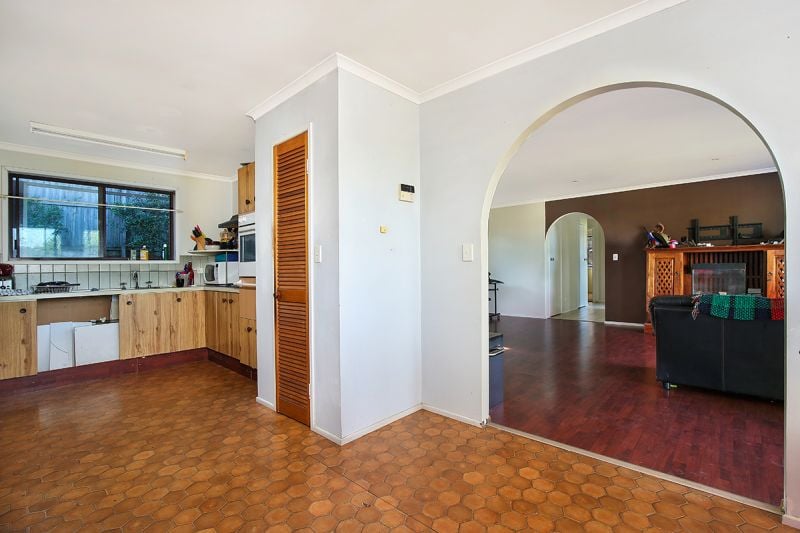 6 Blaxland Road Nambour QLD, Nambour - Thumbnail 3