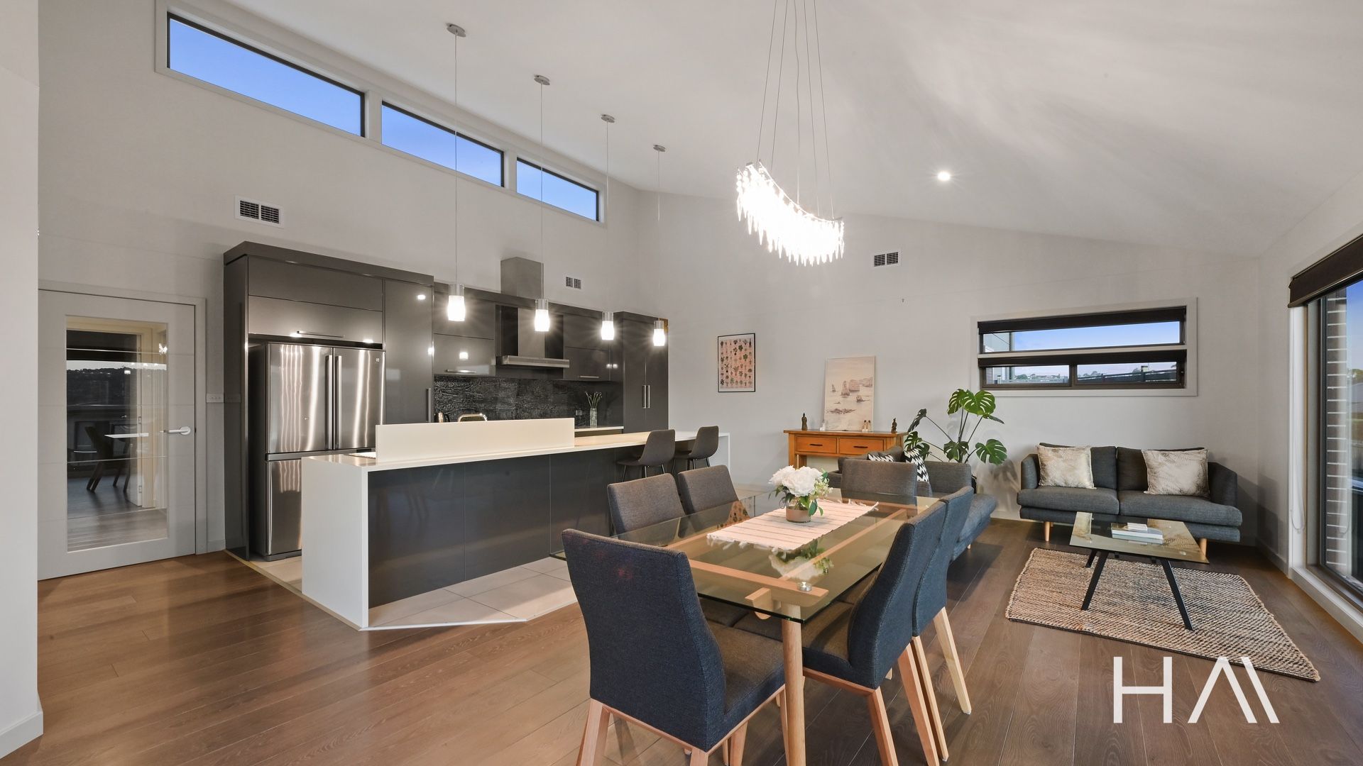 21 Carillion Court Newnham, Newnham - Thumbnail 5