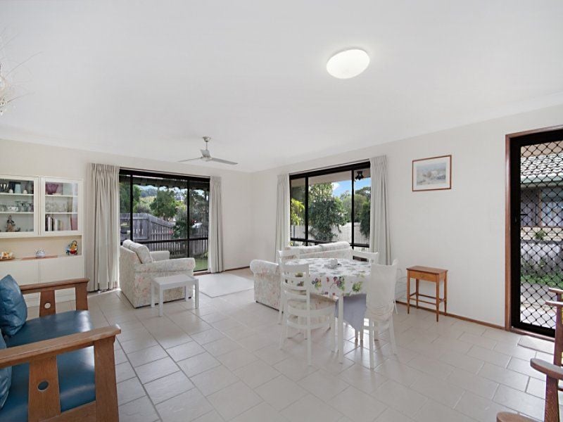 1/38 Riviera Avenue TWEED HEADS WEST NSW, Tweed Heads West - Thumbnail 2