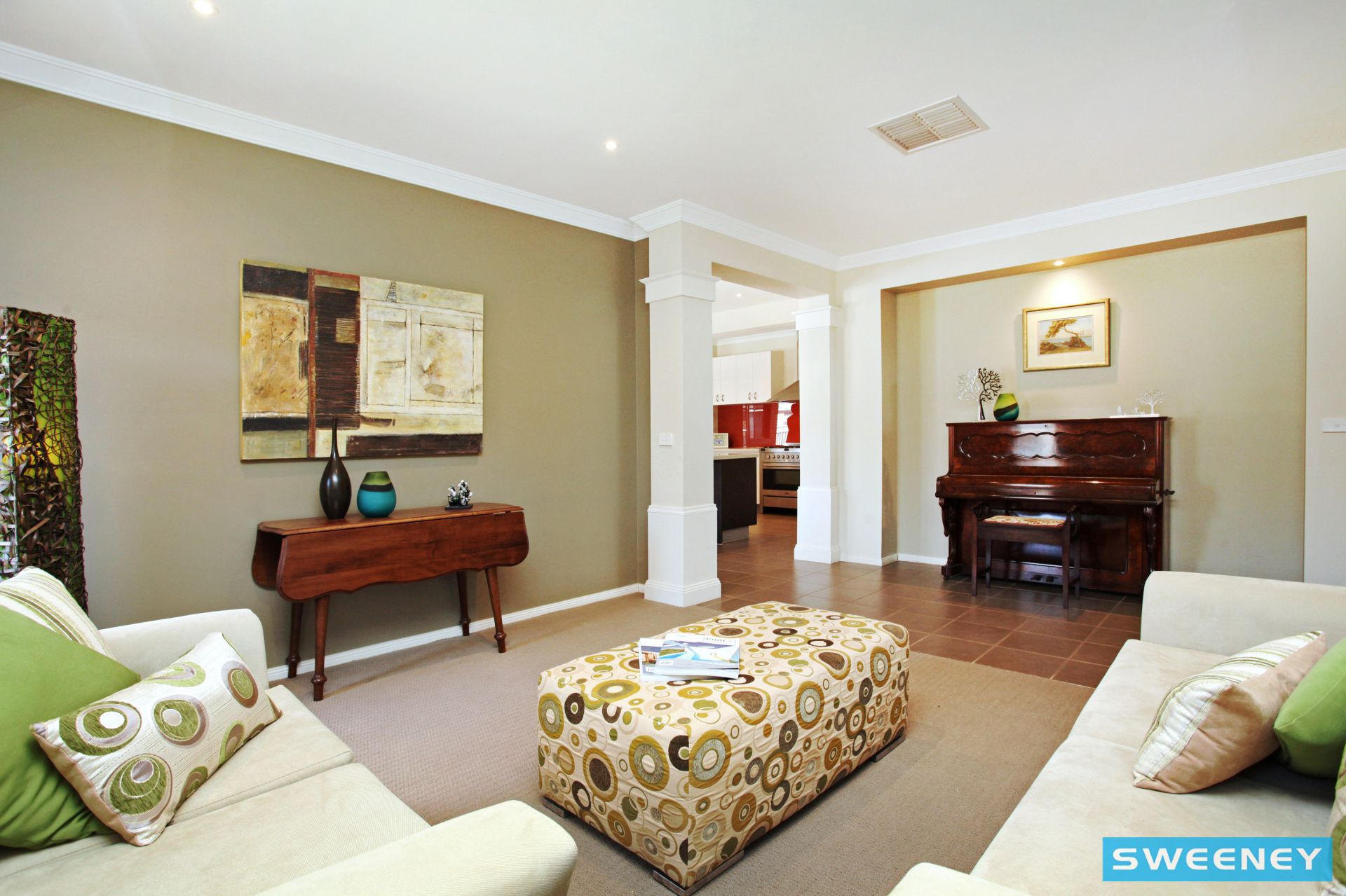 3 Hascombe Drive, Caroline Springs - Thumbnail 6