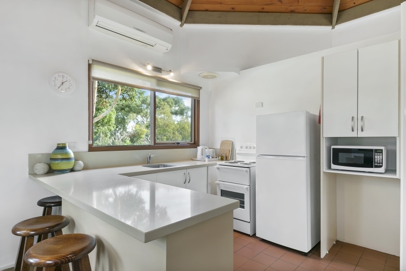 4/2-4  Barton Court, Aireys Inlet, VIC, Aireys Inlet - Thumbnail 6