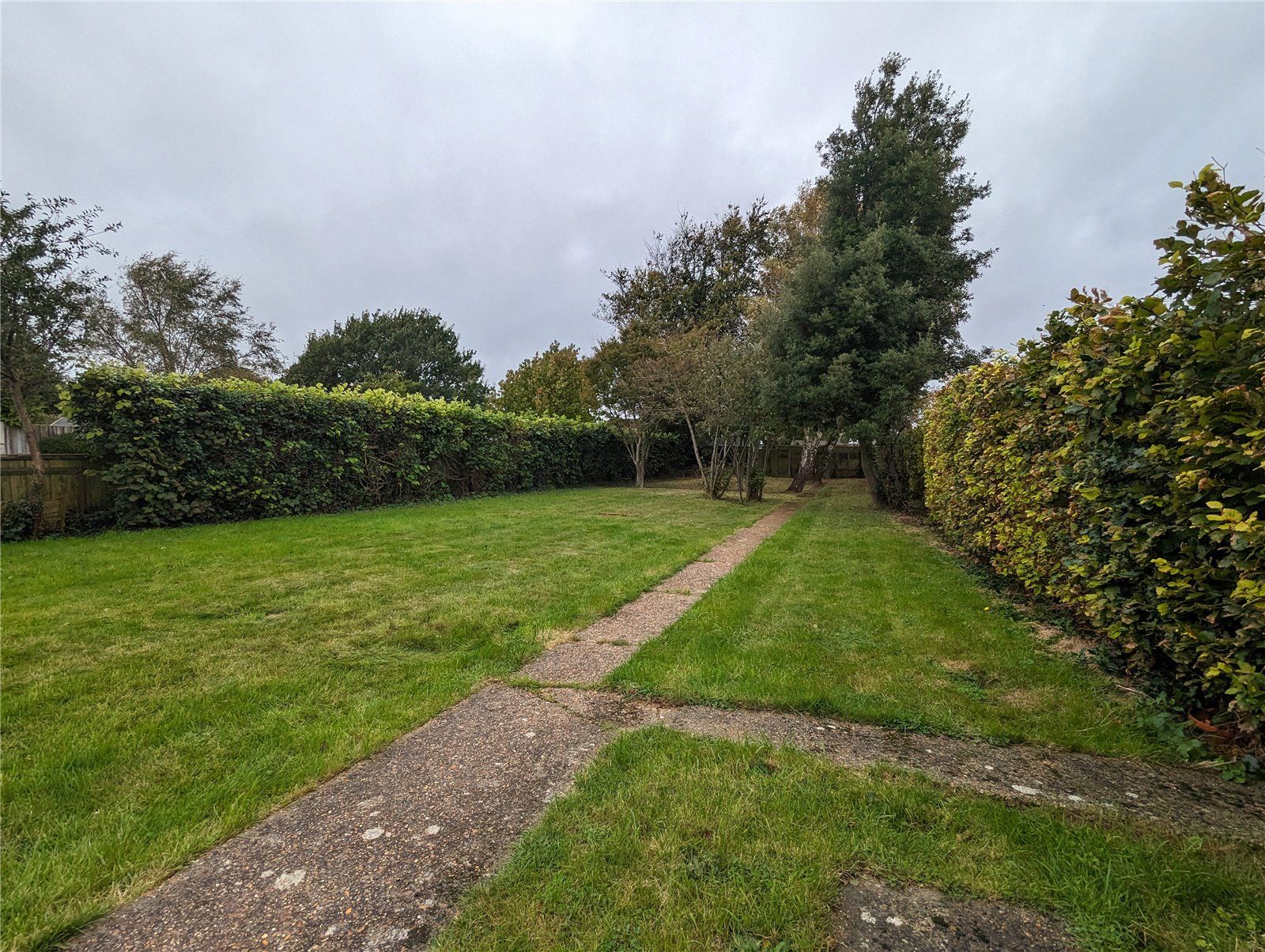 35 Solent Road, Hill Head Eckersley White Estate Agents