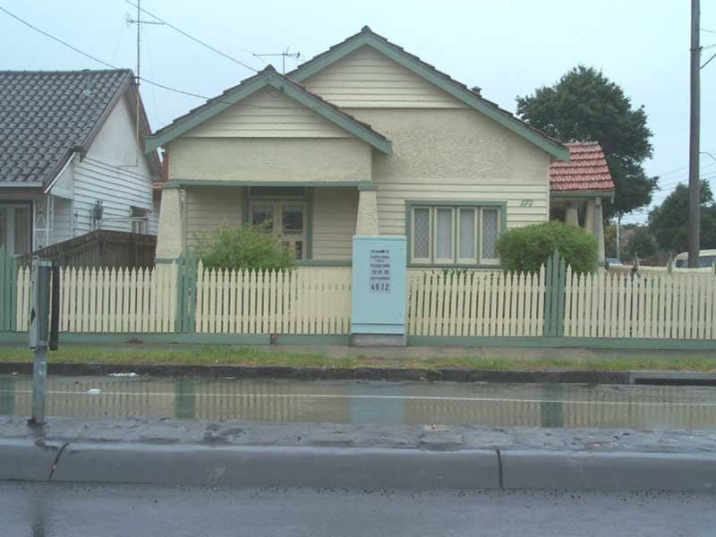 IMPRESSIVE 2 BEDROOM HOME!