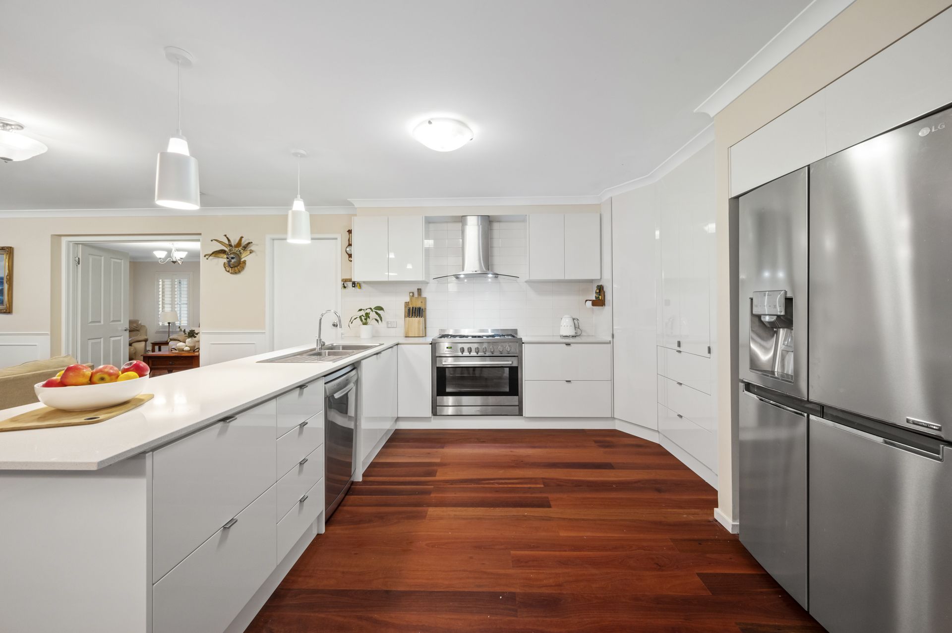 ULTIMATE ENTERTAINER - RESORT STYLE LIVING