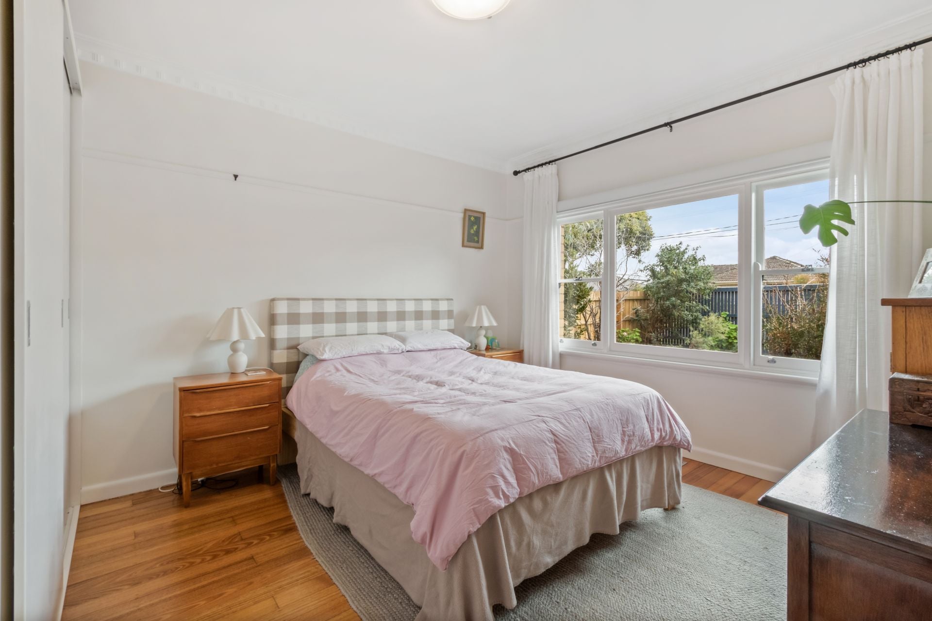 Well-Presented 3-Bedroom House