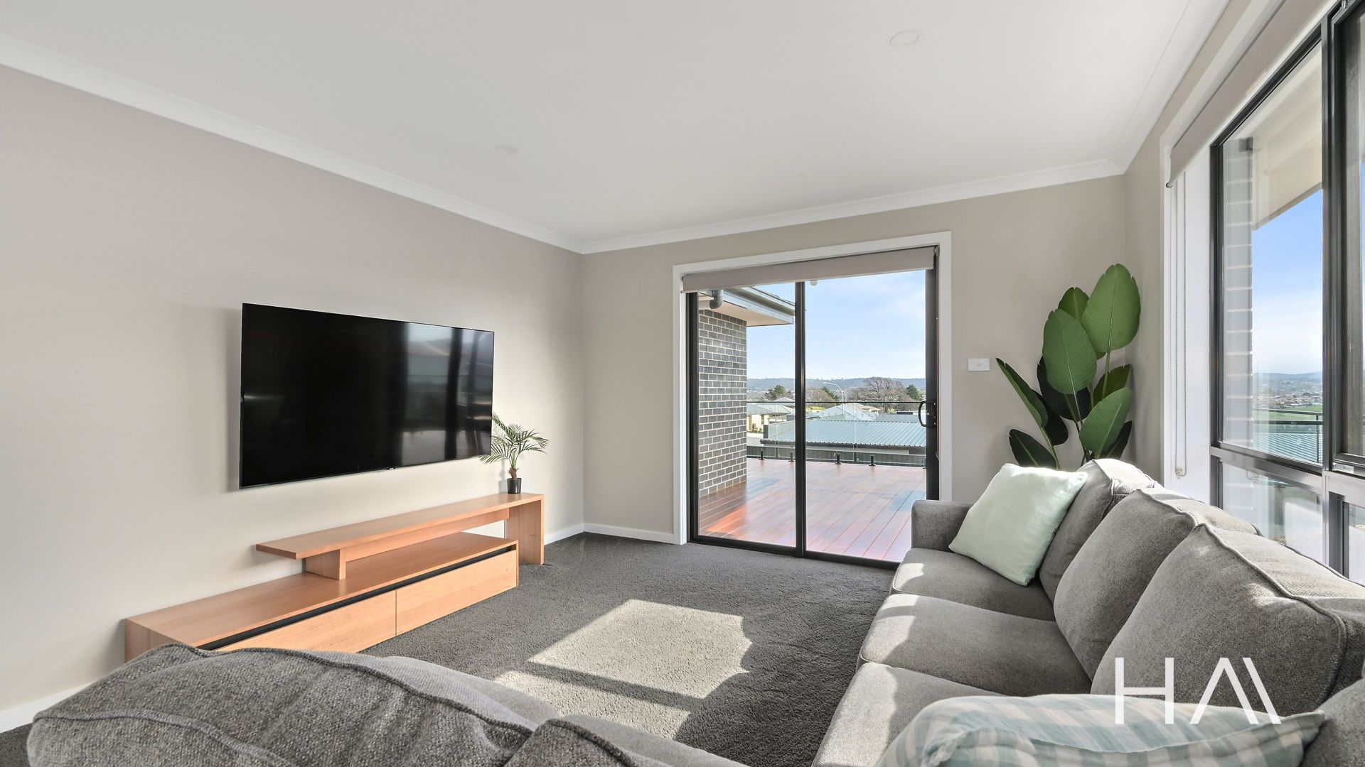 22 Tenzing Drive St Leonards, St Leonards - Thumbnail 5